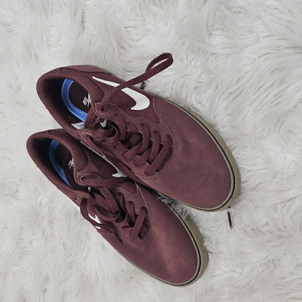 Nike Men's Chron 2 SB Burgundy (dark pony) Gum Size 8.5 Sneakers